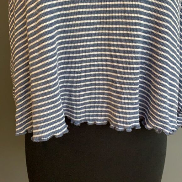 Hollister blue/white stripe stretch ribbed tank, L - Picture 3 of 5